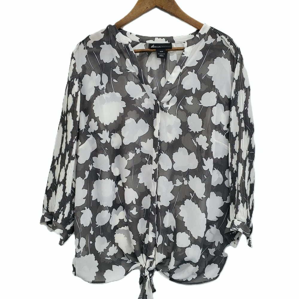 Lane Bryant Womens‎ 18/20 Gray White Floral Sheer Tie Front 3/4 Sleeve Blouse